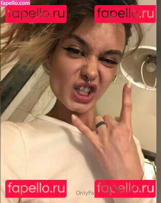 ellybloom_vip Onlyfans Photo Gallery 