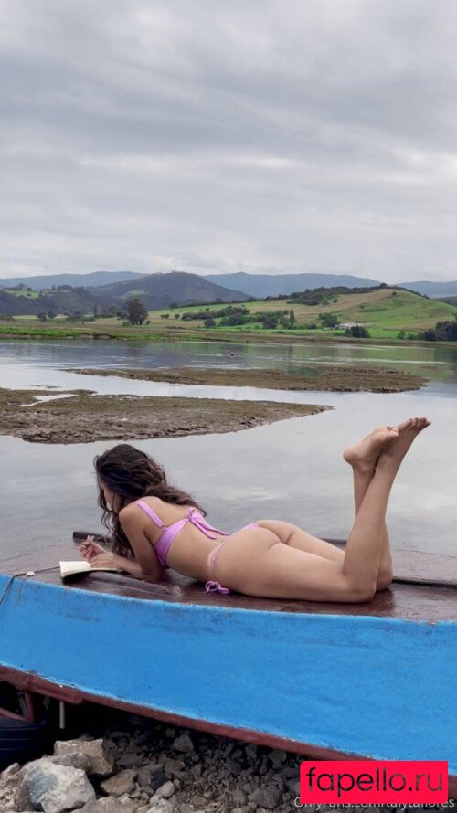 Talyta Flores Onlyfans Photo Gallery 