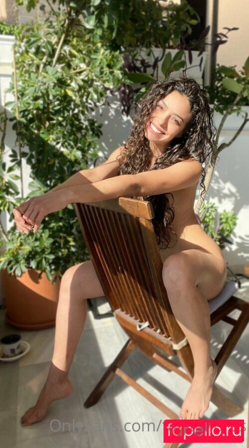 Talyta Flores Onlyfans Photo Gallery 