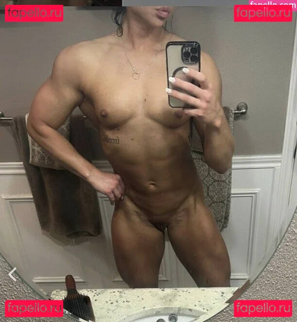 taylorrochelle Onlyfans Photo Gallery 