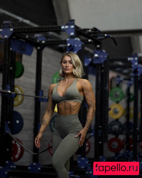 Lena Gross Onlyfans Photo Gallery 