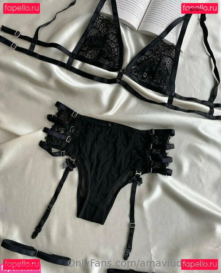 amaviudanegra Onlyfans Photo Gallery 