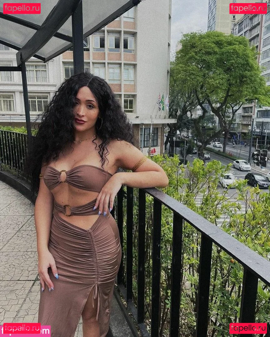 Briny De Laet Onlyfans Photo Gallery 