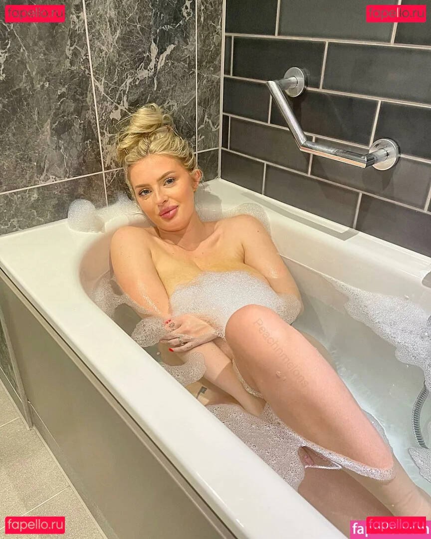 peachnmelons Onlyfans Photo Gallery 