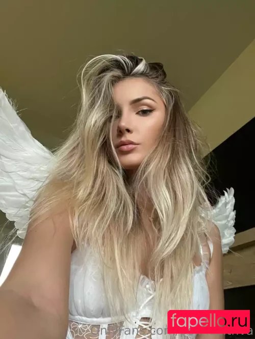 Polina Sitnova Onlyfans Photo Gallery 