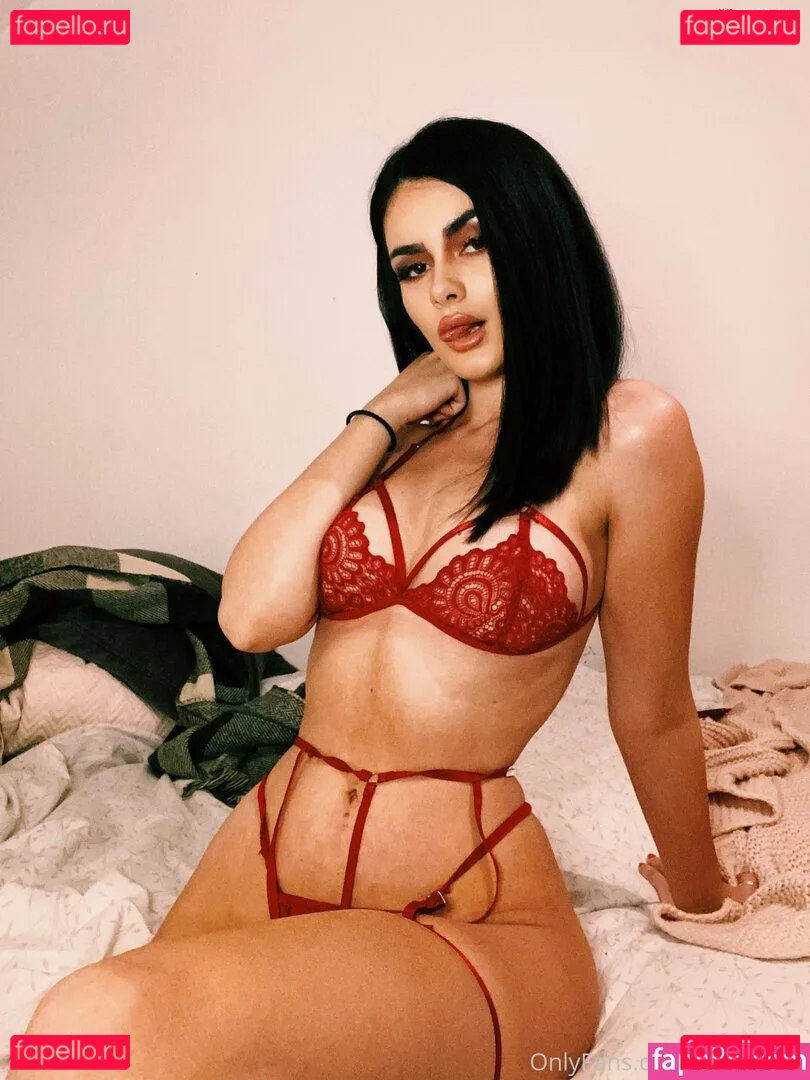 Megtayo Onlyfans Photo Gallery 