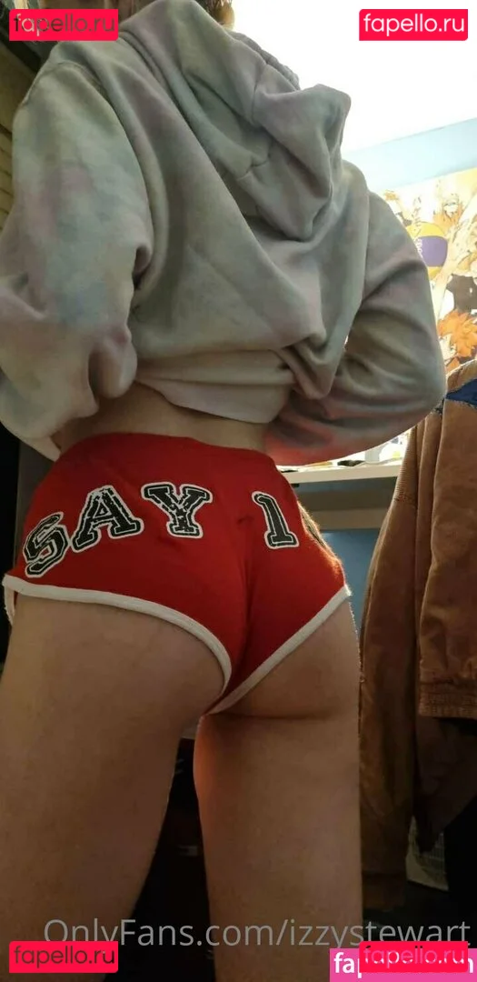 izzystewart Onlyfans Photo Gallery 