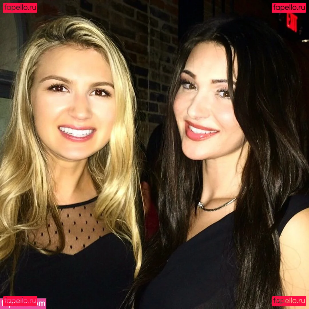 Krystal Gable Onlyfans Photo Gallery 