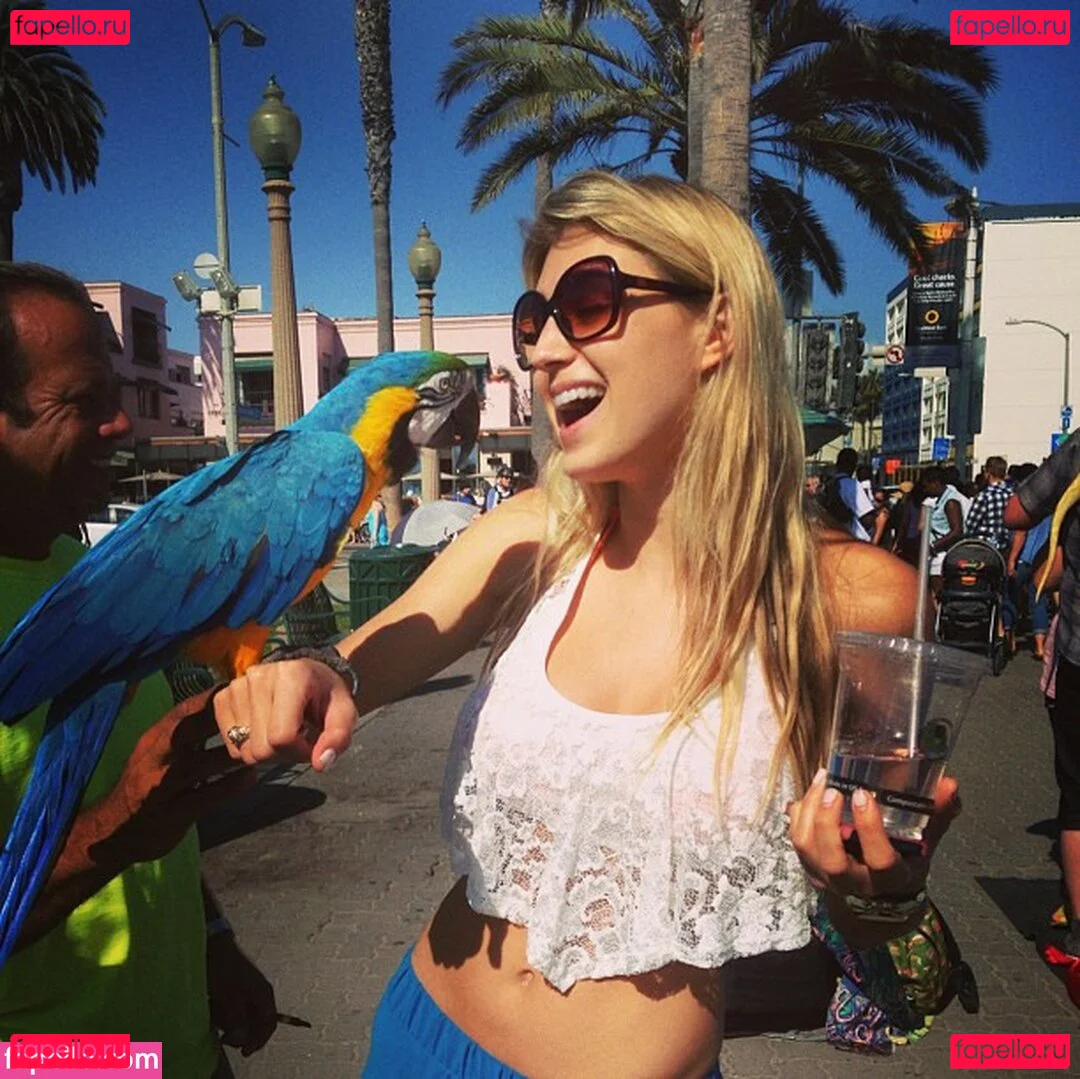 Krystal Gable Onlyfans Photo Gallery 