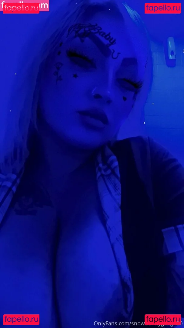 snowbunnygang420 Onlyfans Photo Gallery 