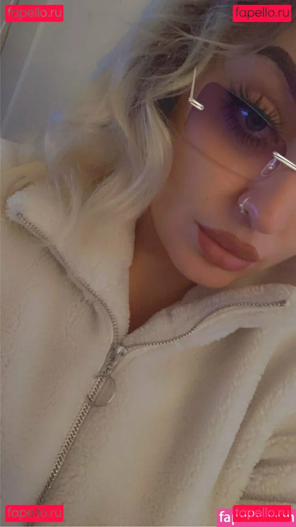 snowbunnygang420 Onlyfans Photo Gallery 