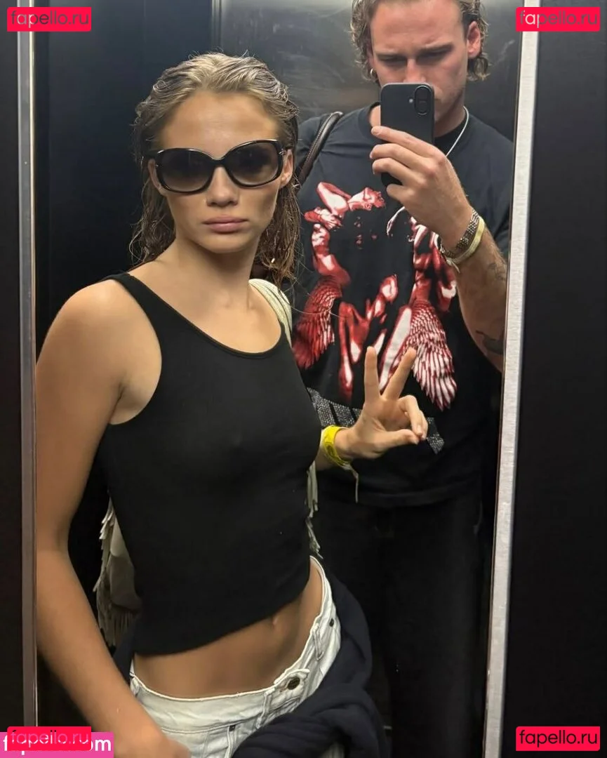 Freya A Onlyfans Photo Gallery 