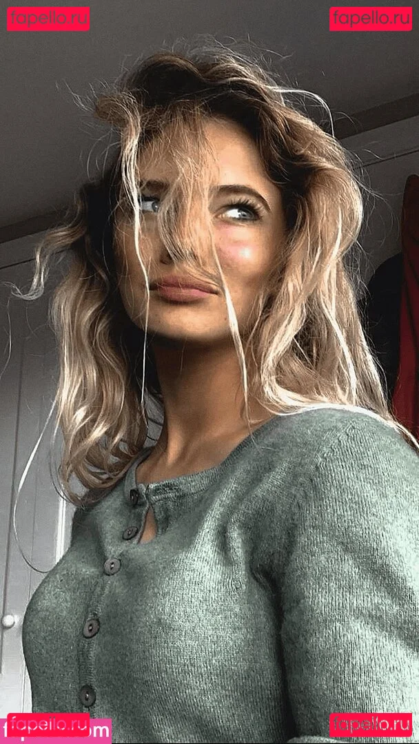 Freya A Onlyfans Photo Gallery 