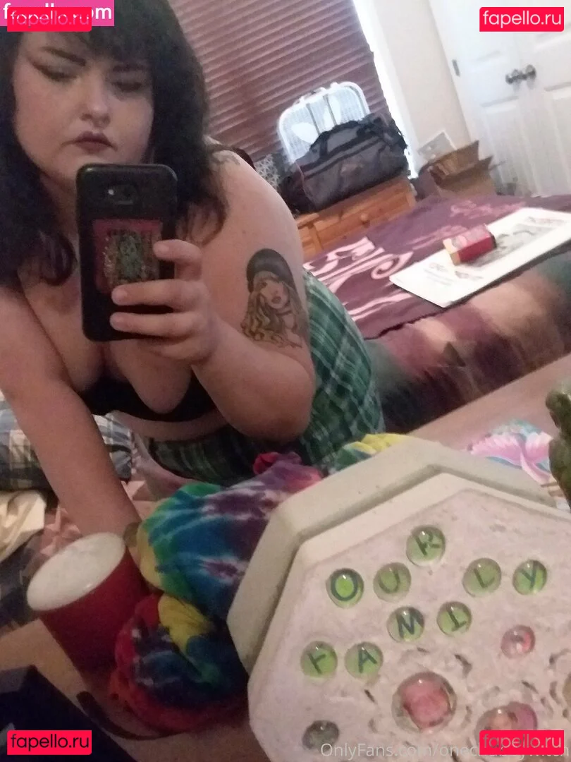 onechubbywitch Onlyfans Photo Gallery 