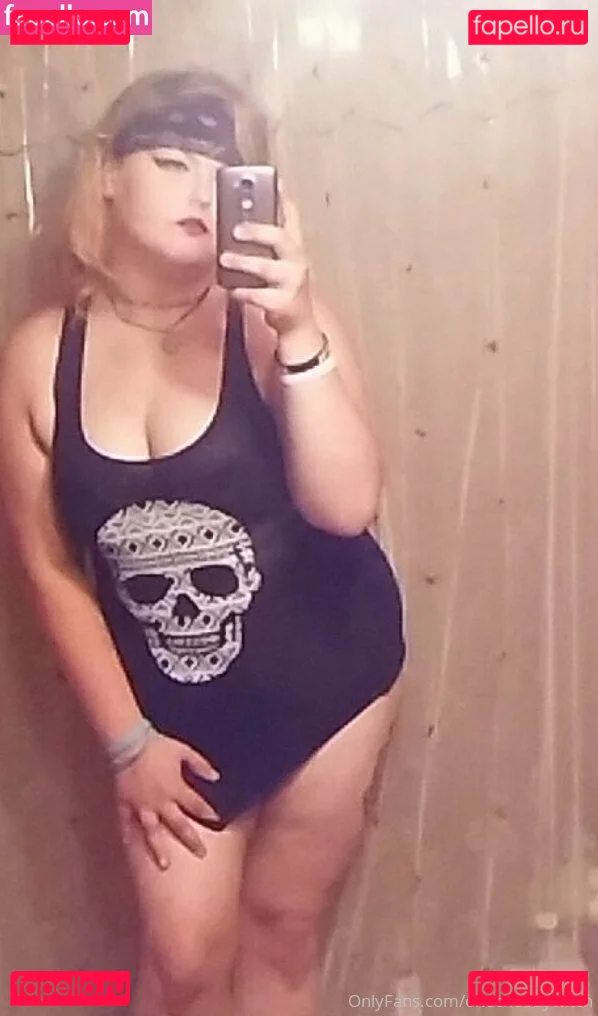 onechubbywitch Onlyfans Photo Gallery 