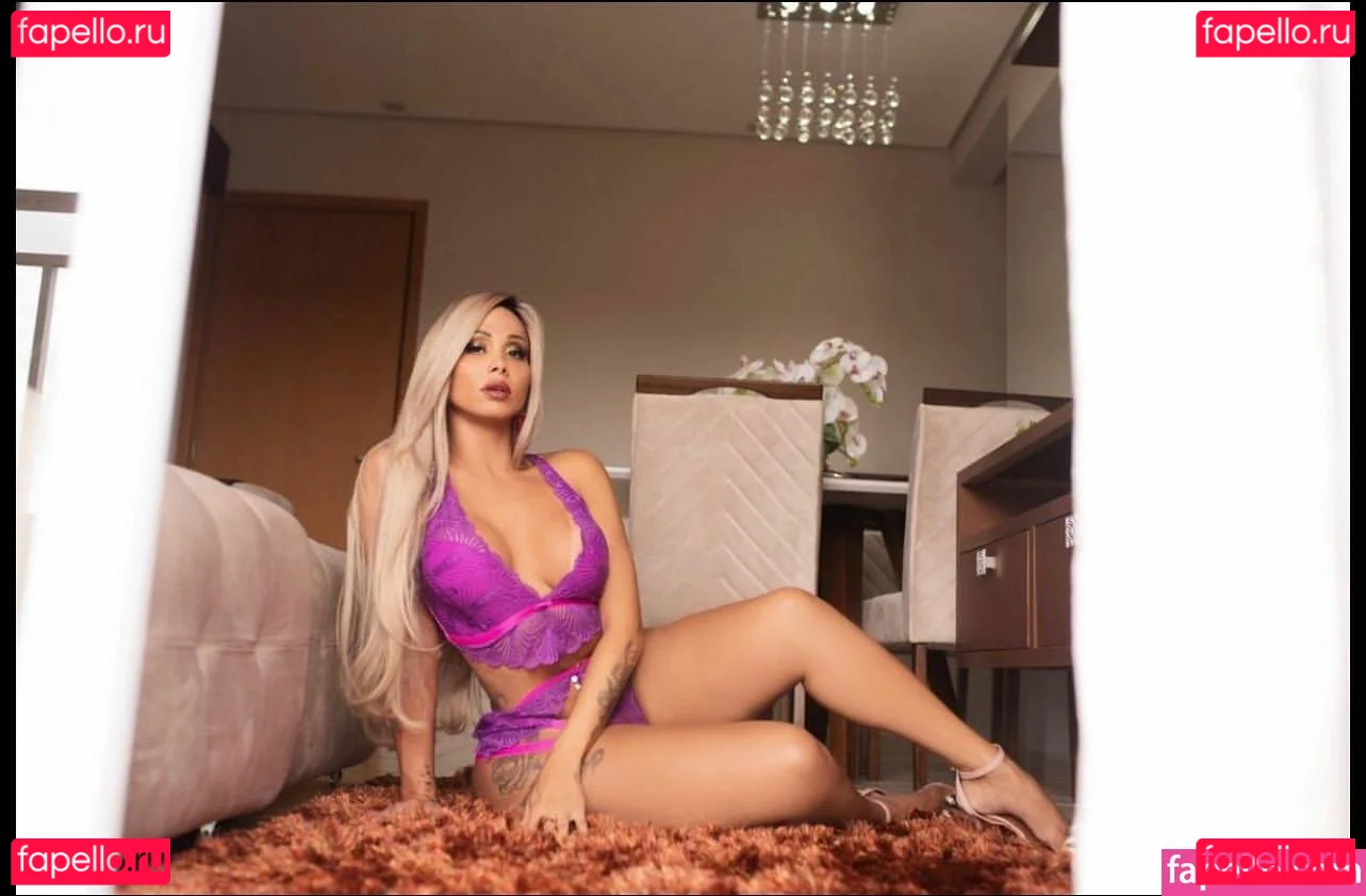 Agatha Ferraz Onlyfans Photo Gallery 