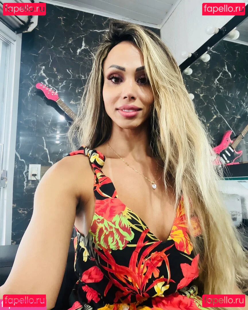 Agatha Ferraz Onlyfans Photo Gallery 