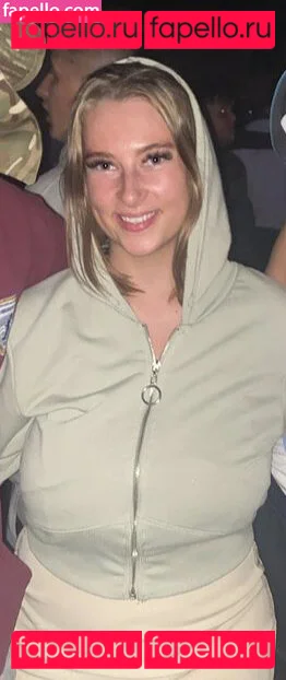 Zahra Onlyfans Photo Gallery 