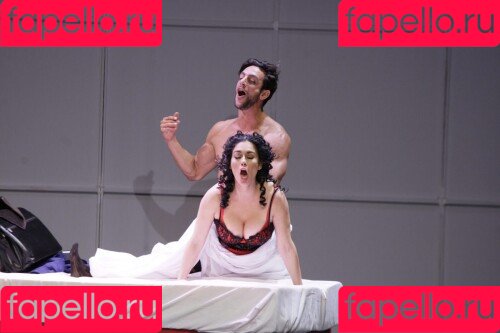 Sugey Abrego Onlyfans Photo Gallery 