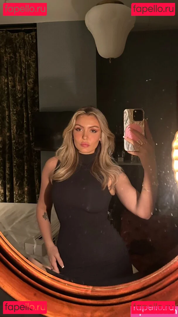 MillieT25 Onlyfans Photo Gallery 