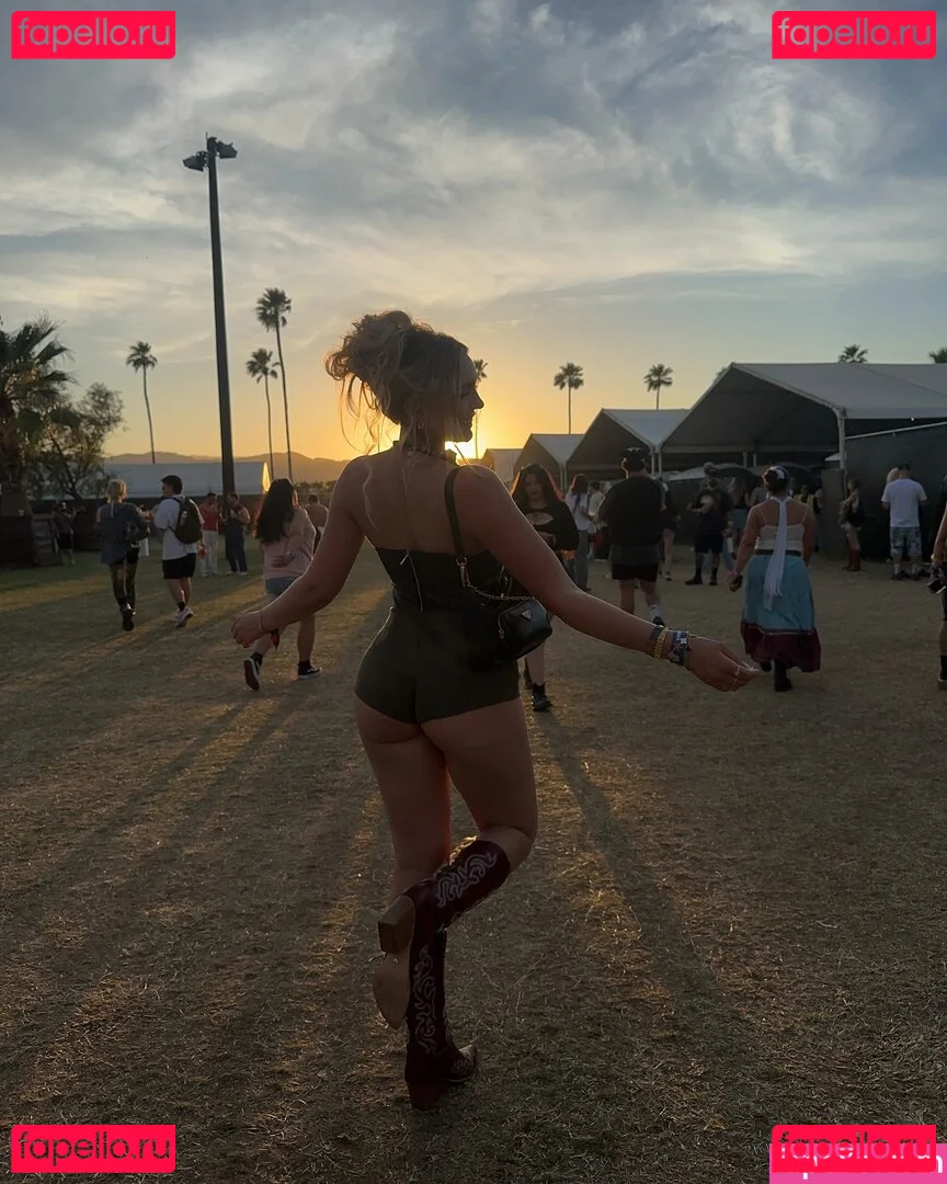 MillieT25 Onlyfans Photo Gallery 