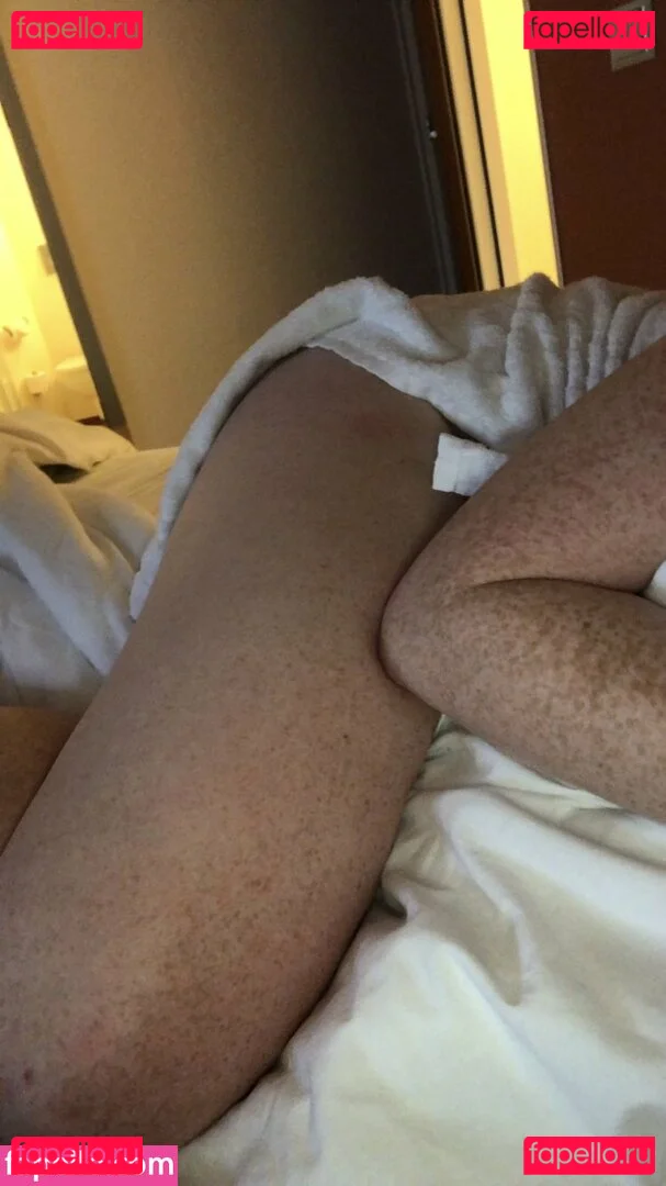 Bustyredheadmilf Onlyfans Photo Gallery 