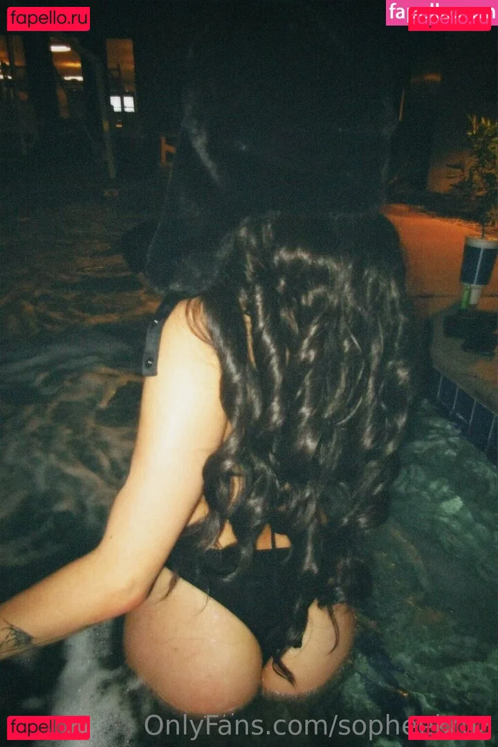 sopheekruz Onlyfans Photo Gallery 