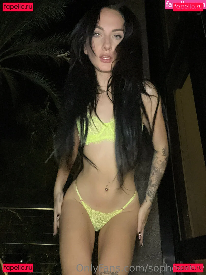 sopheekruz Onlyfans Photo Gallery 