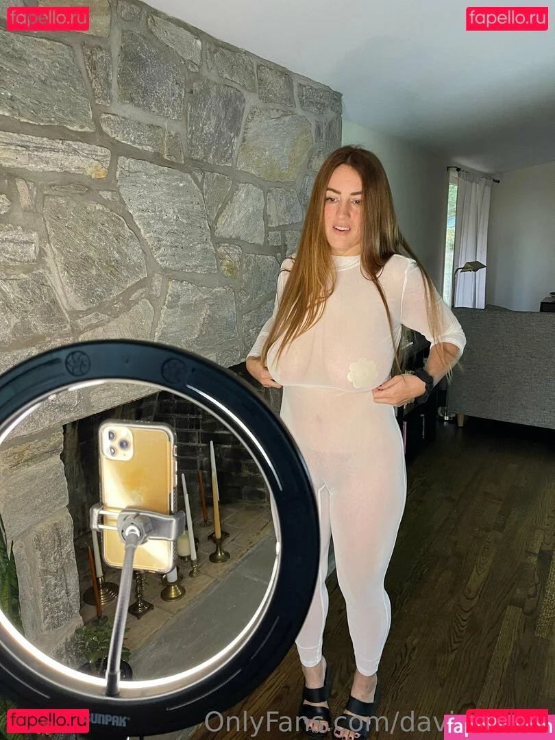 davie_talan Onlyfans Photo Gallery 