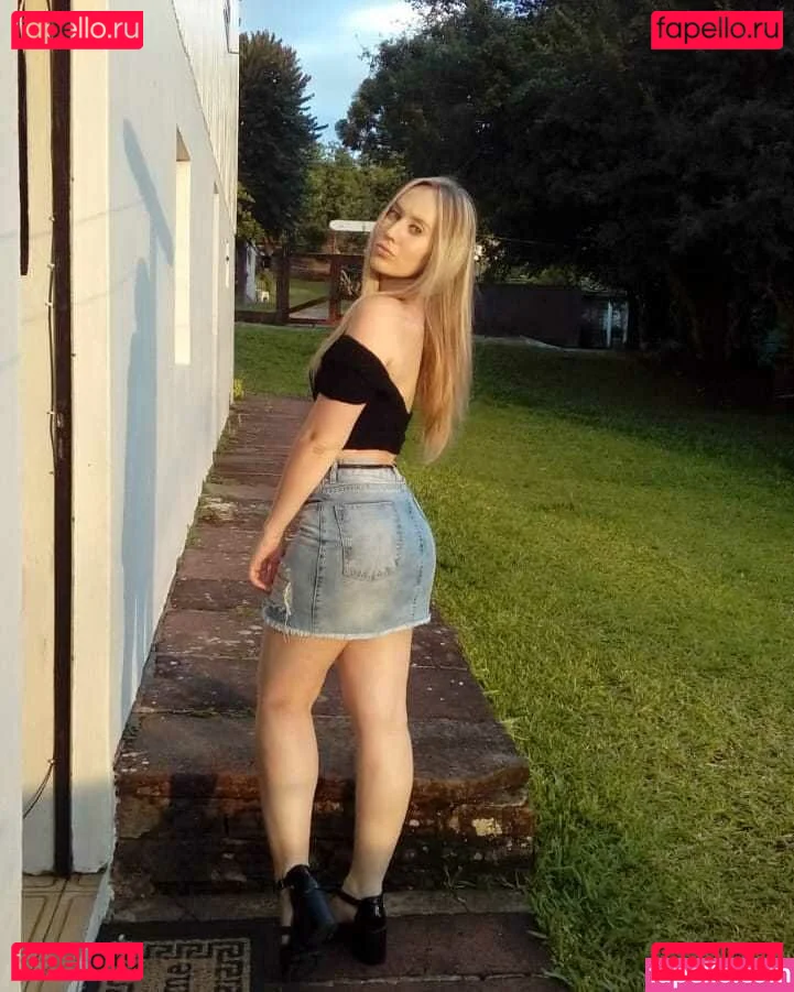 sabrinahnl Onlyfans Photo Gallery 