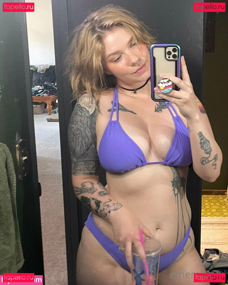 emeraldpixifree Onlyfans Photo Gallery 