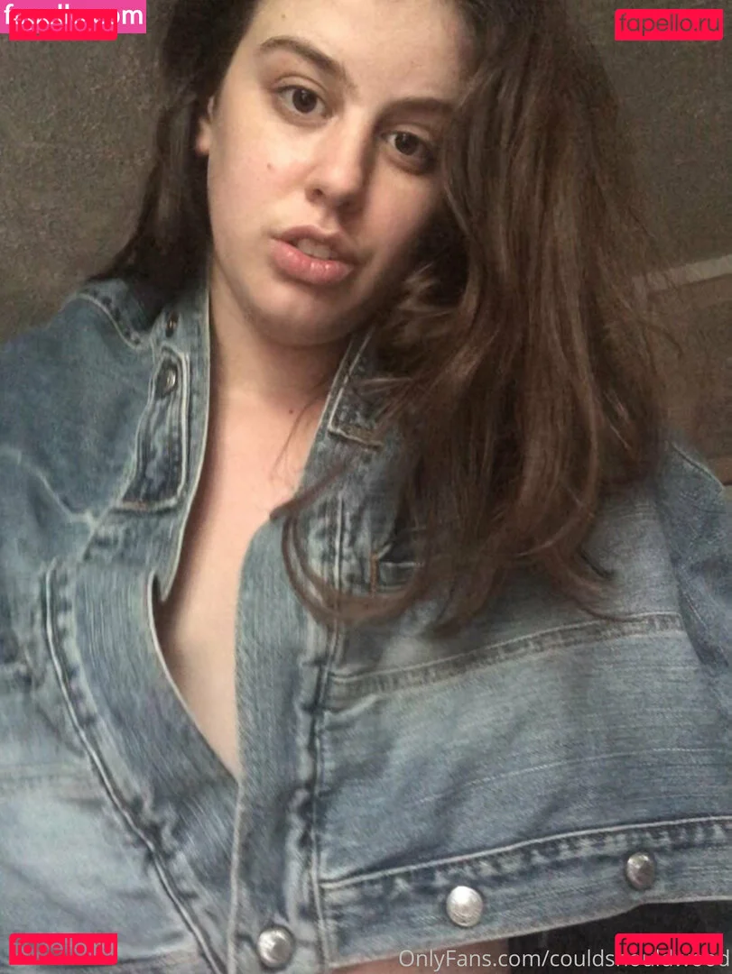 couldshouldwood Onlyfans Photo Gallery 