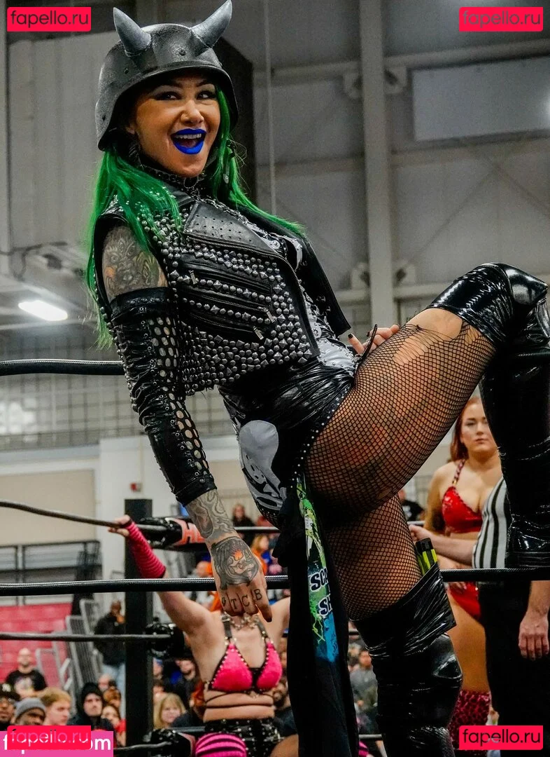 c.blkheart Onlyfans Photo Gallery 