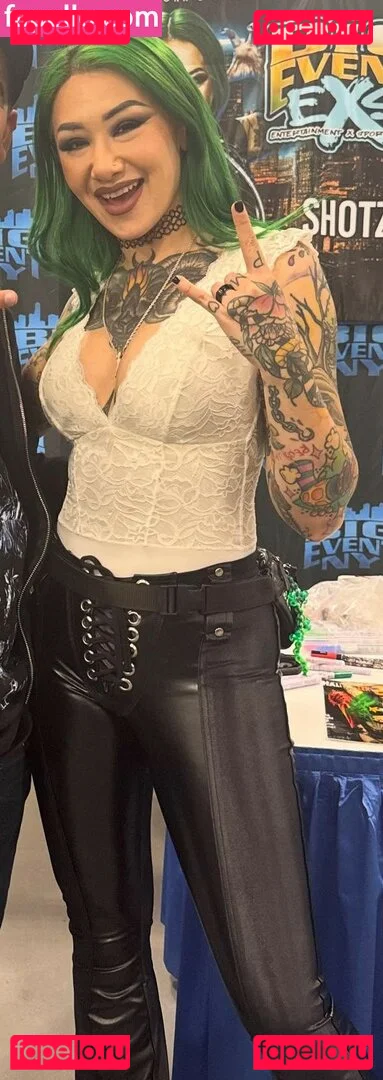 c.blkheart Onlyfans Photo Gallery 