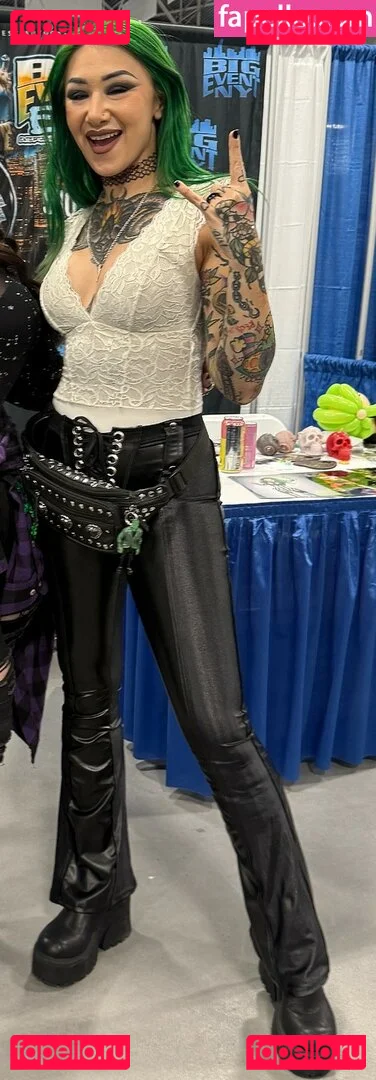 c.blkheart Onlyfans Photo Gallery 