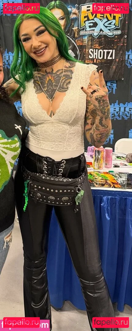 c.blkheart Onlyfans Photo Gallery 