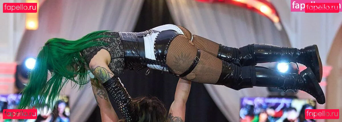 c.blkheart Onlyfans Photo Gallery 