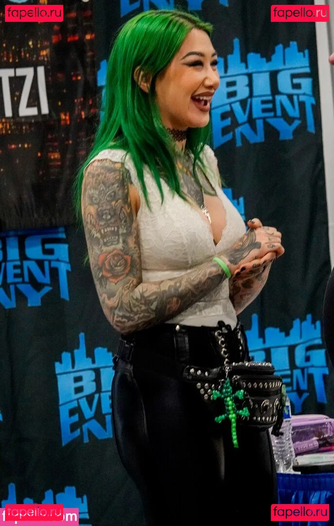 c.blkheart Onlyfans Photo Gallery 