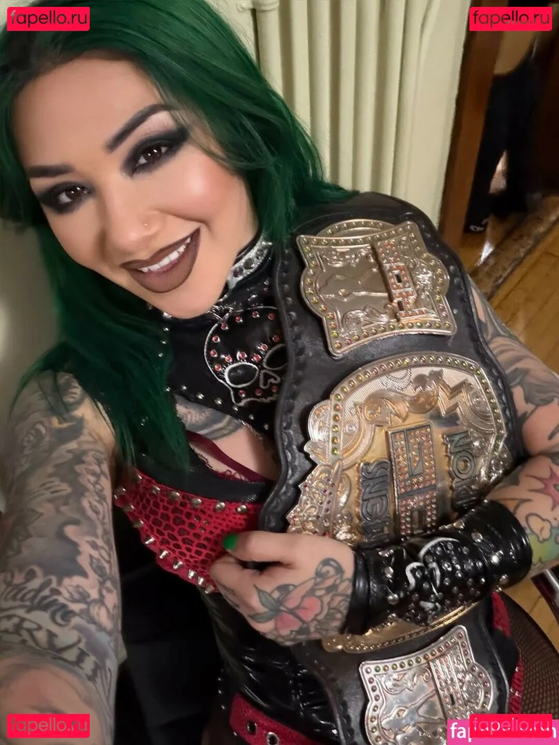 c.blkheart Onlyfans Photo Gallery 