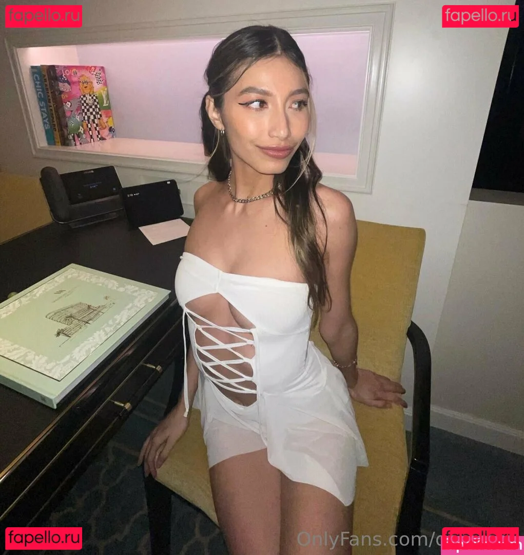 Dommmi Onlyfans Photo Gallery 