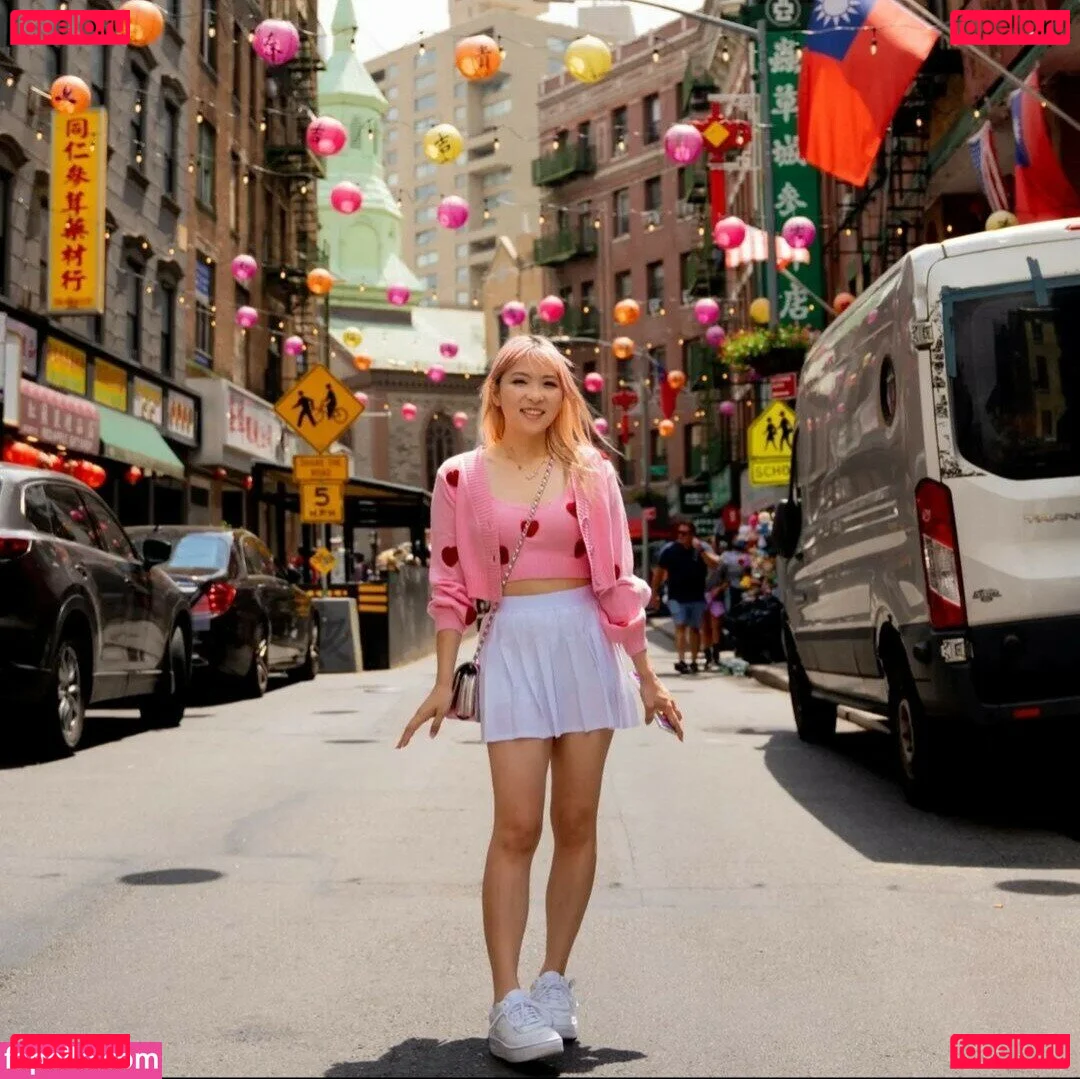 Yvonneflinetv Onlyfans Photo Gallery 