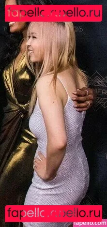 Yvonneflinetv Onlyfans Photo Gallery 