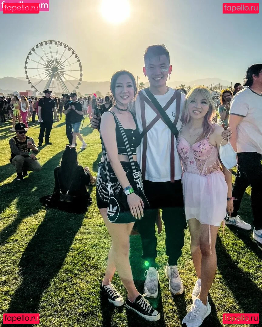 Yvonneflinetv Onlyfans Photo Gallery 