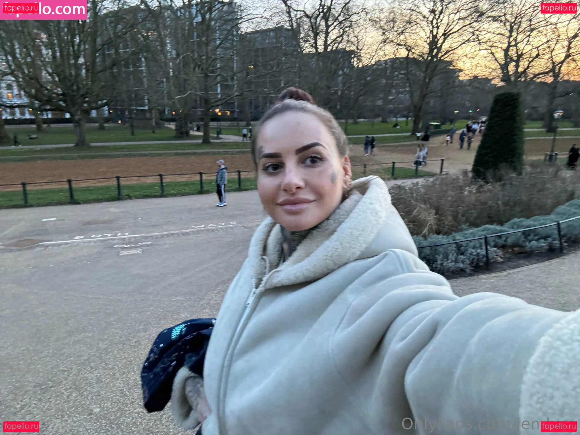 jemlucy Onlyfans Photo Gallery 