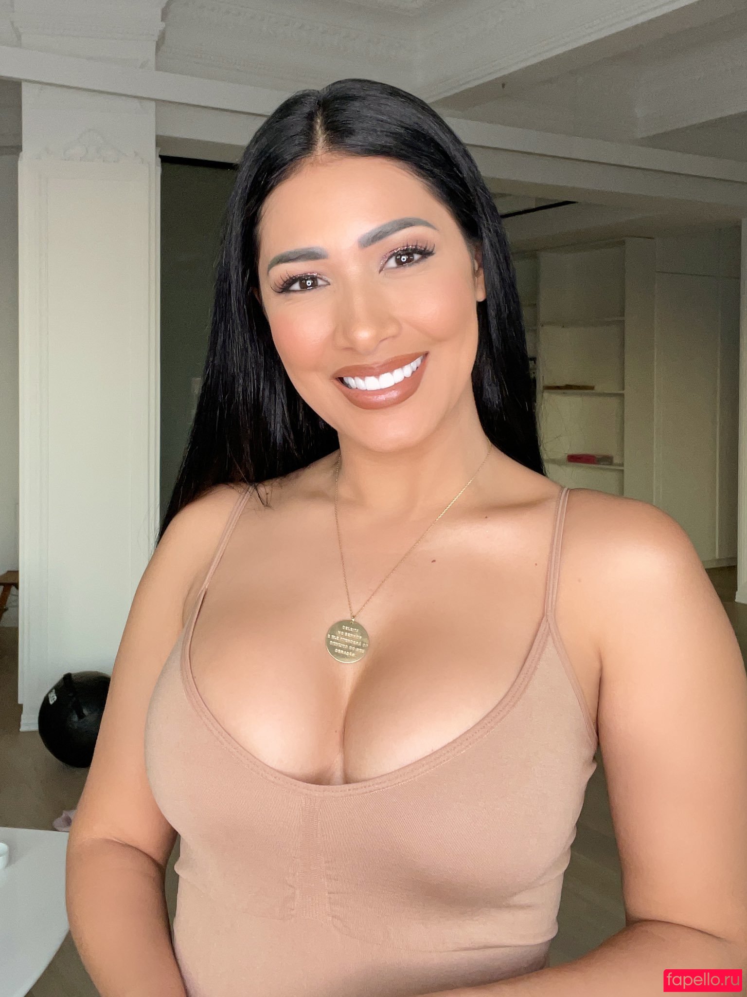 Simaria Onlyfans Photo Gallery 