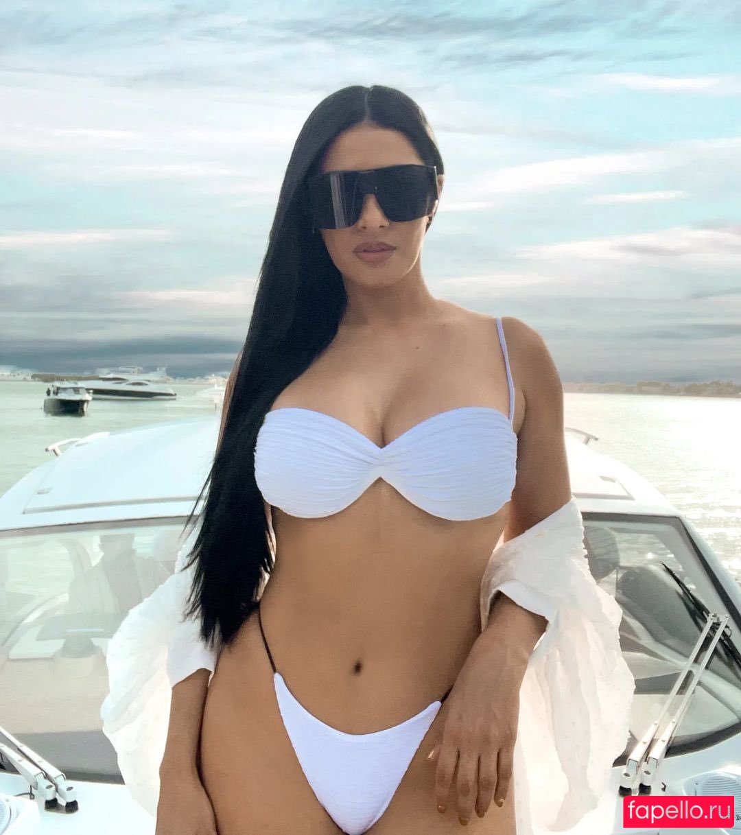 Simaria Onlyfans Photo Gallery 