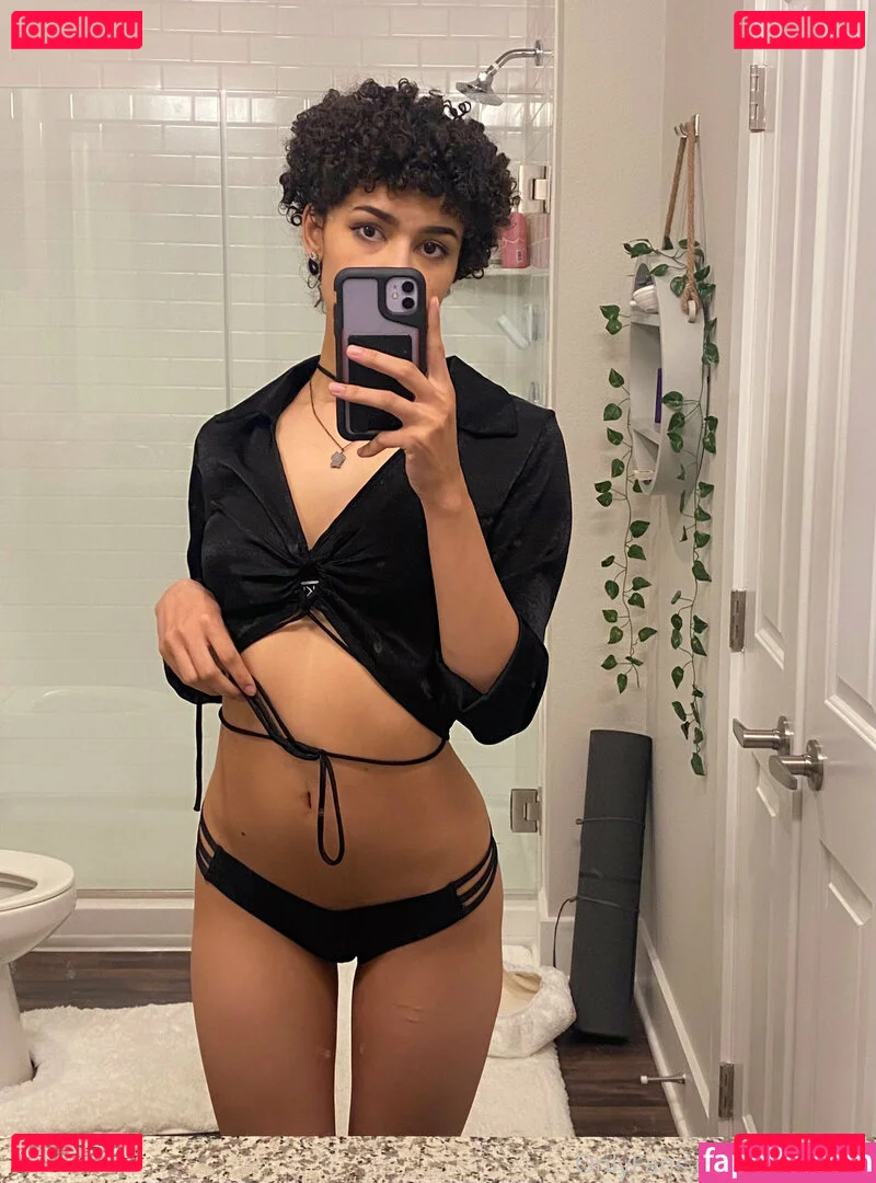 cyberfree Onlyfans Photo Gallery 