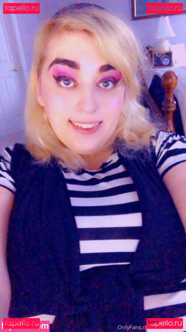 berrychicka Onlyfans Photo Gallery 