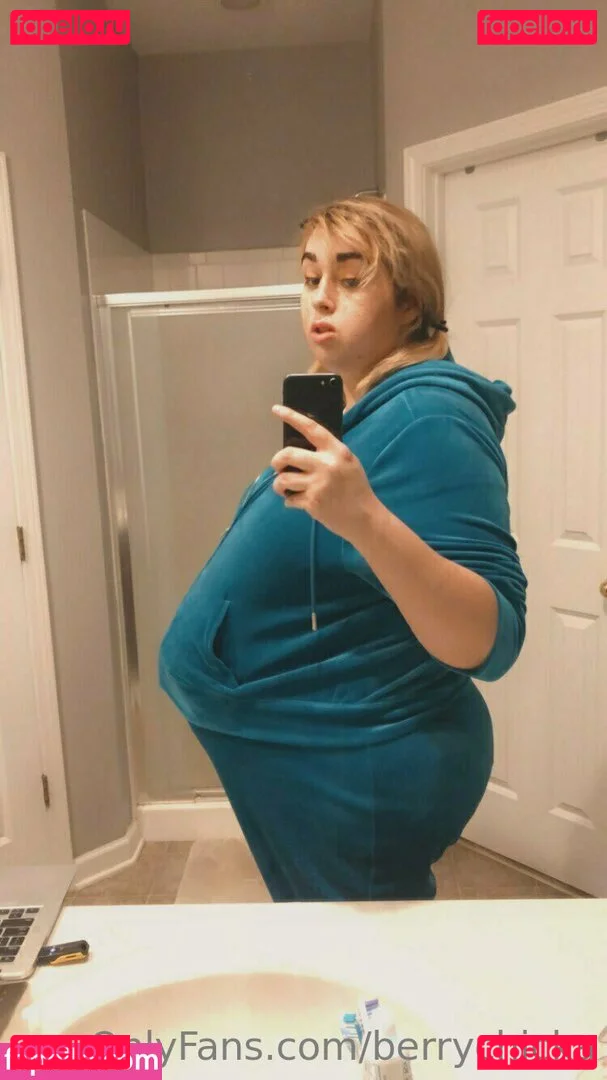 berrychicka Onlyfans Photo Gallery 