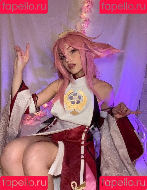 Mona Schon Onlyfans Photo Gallery 